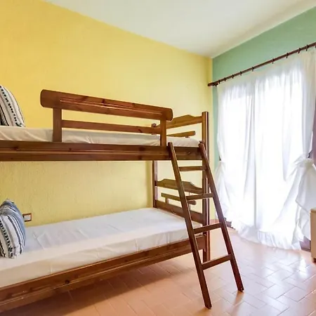 Lively Summer Apt In Polichrono, 40m From *