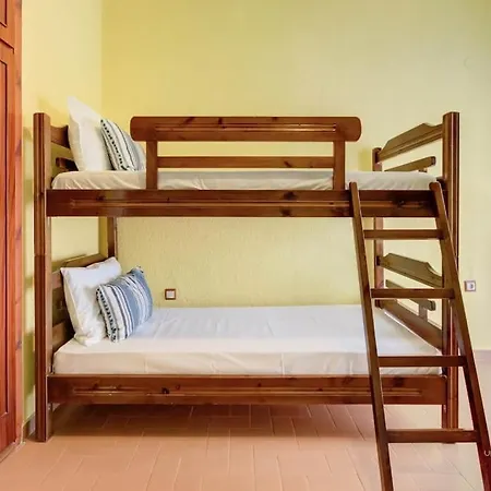 Lively Summer Apt In Polichrono, 40m From * Polikhronon